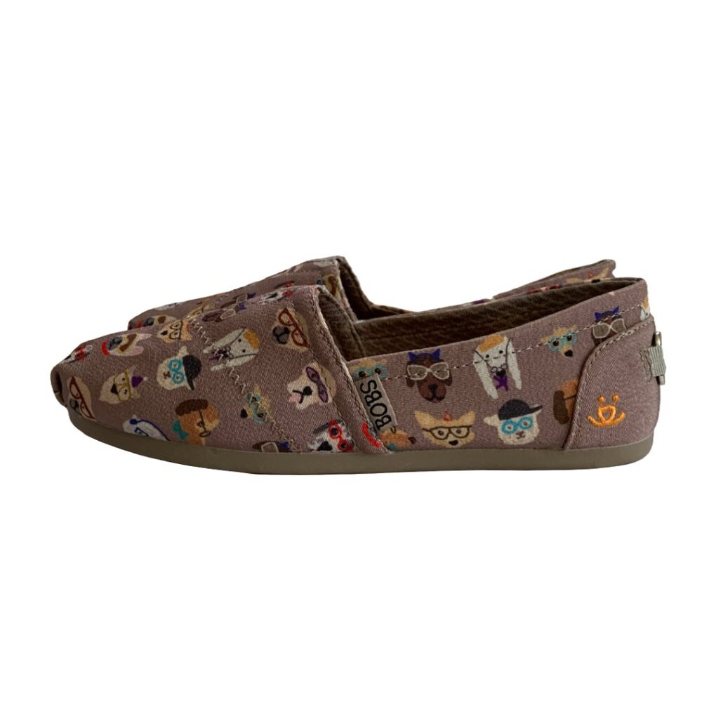 NWT BOBS FROM SKECHERS Womens Grey Plush Pups Smarts Dog Print Slip-ons Sz 5 - Picture 6 of 7